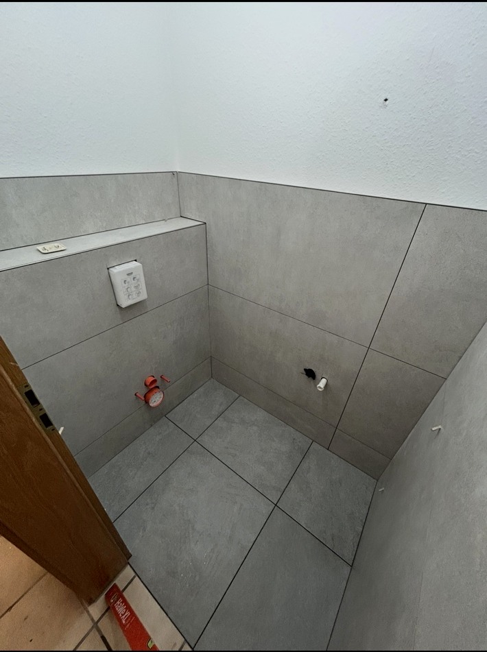 Gäste-WC – Fliesen Zöchling
